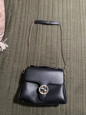 Gucci Black Pebbled Leather Shoulder Bag with Gold Chain